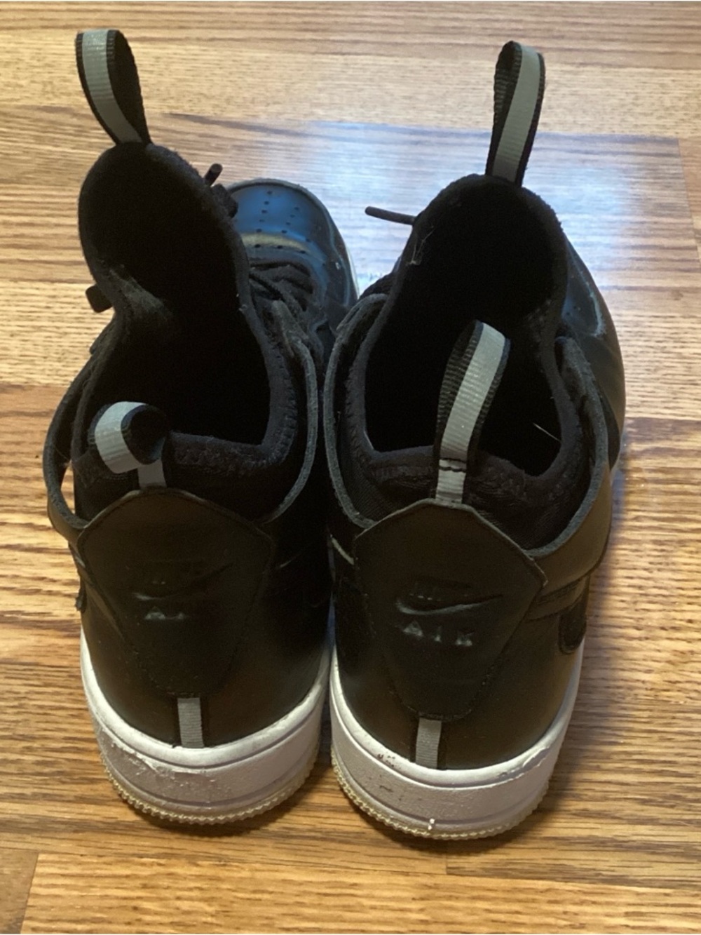 Nike Black Women’s High-Top Air Force Sneakers - Picture 4 of 4